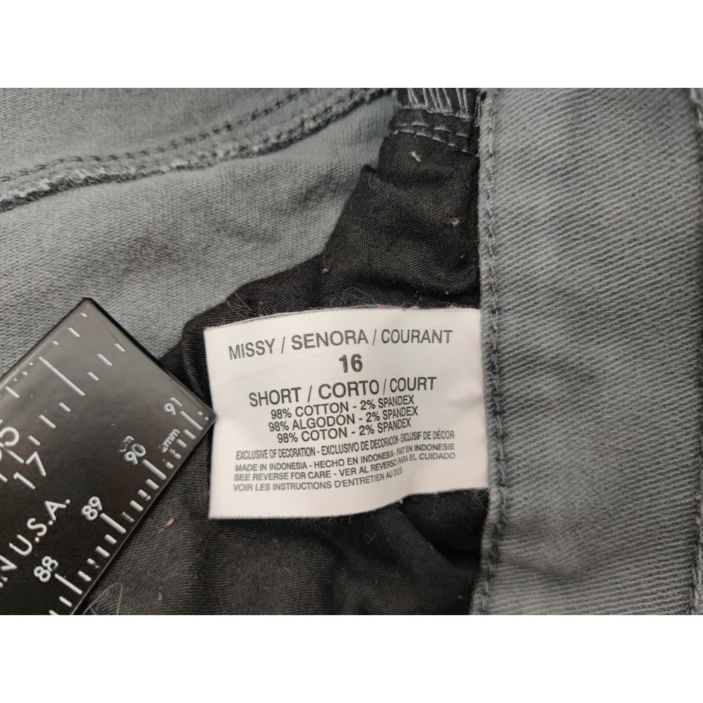Gloria Vanderbilt Amanda Grey Wash Bootcut Jeans Womens Size‎ 16 Short - Picture 5 of 14